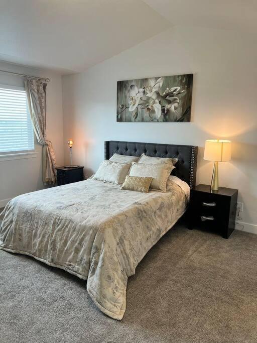 Villa Brand New 3-Beds Stylish Entire House At Lehi Extérieur photo